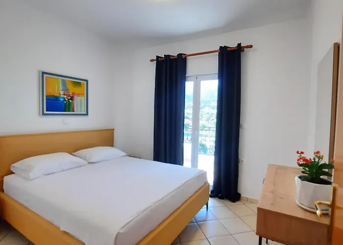 Amarildo Essence Hotel * Himarë