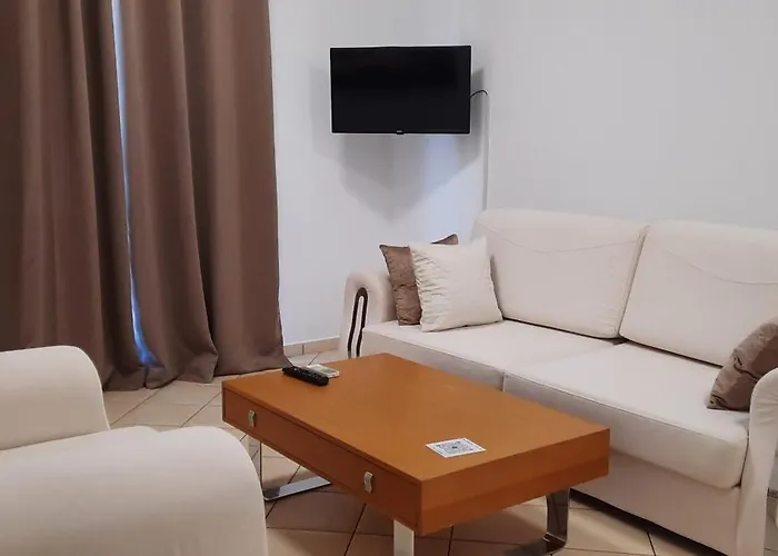 Amarildo Essence Hotel *